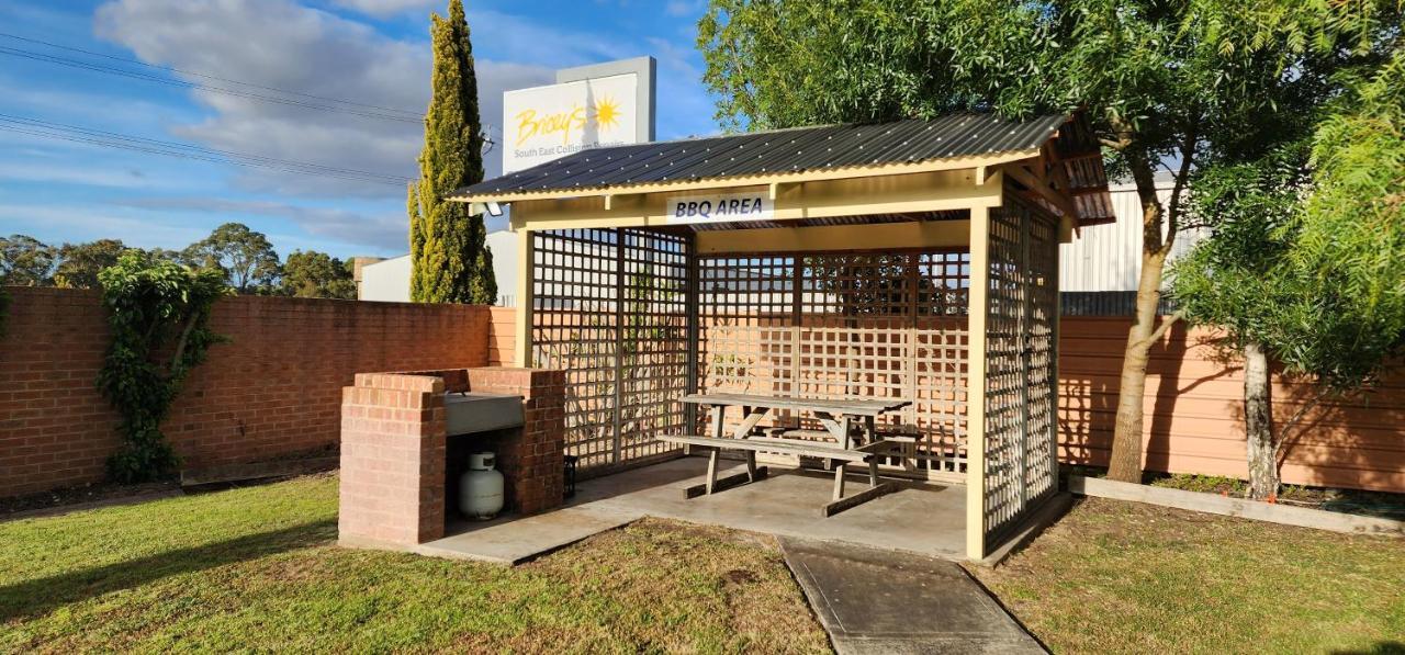 Country Roads Motor Inn Naracoorte Eksteriør bilde